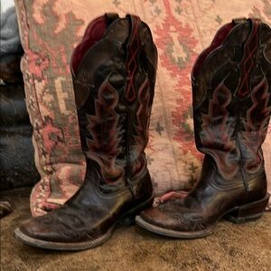 Ariat cowboy boots brown with red flame stitching 6.5 (1001280) square toe